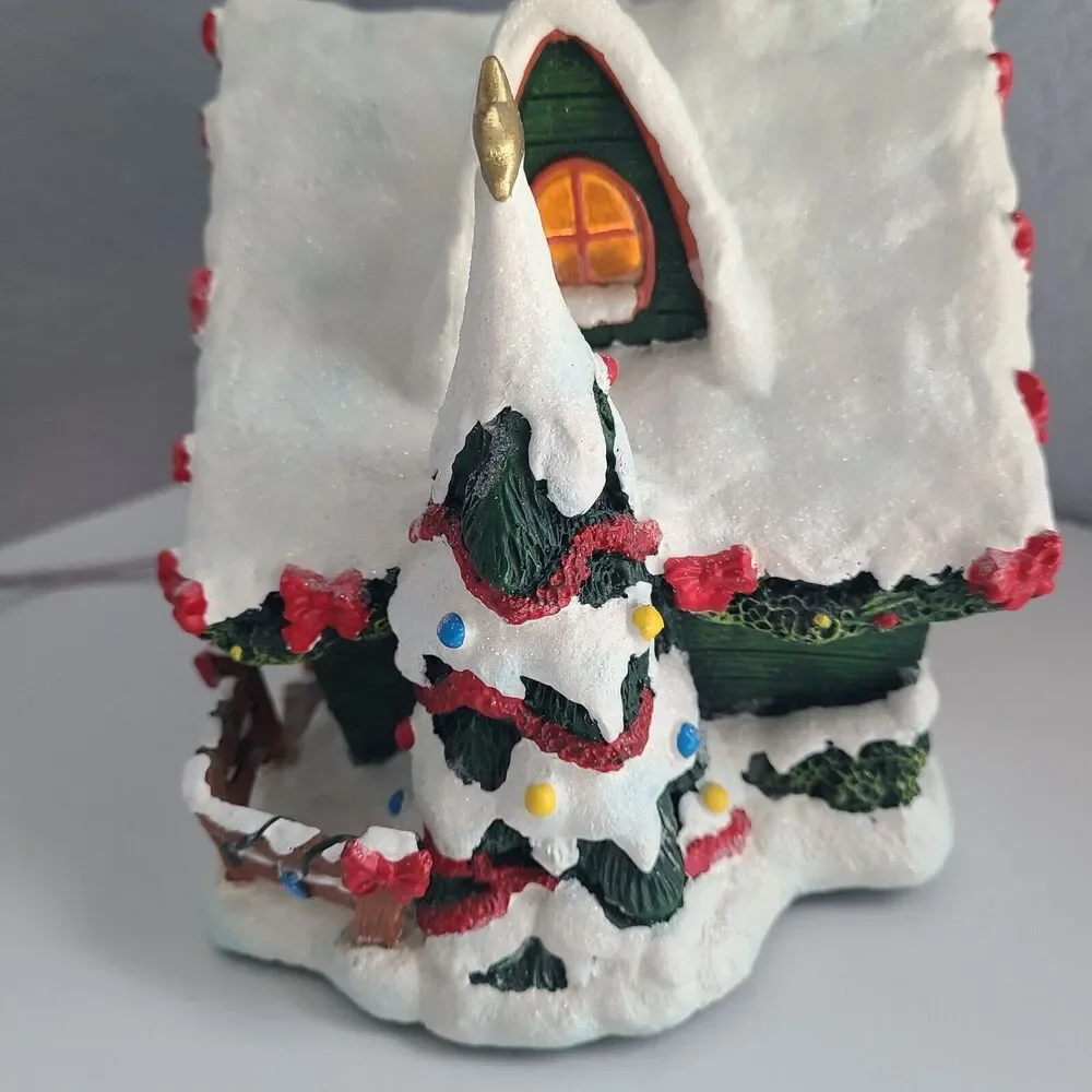 2008 Hawthorne Village Disney Hi-Ho Holiday Lighted‎ Cottage w Mickey Mouse COA
